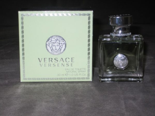 Versense Gianni Versace Eau de Toilette Feminino 30 ml